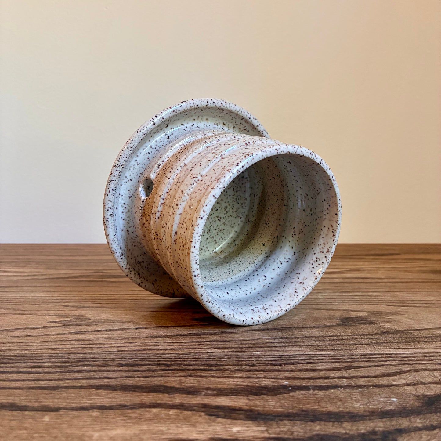 Ribbed, Speckled Planter