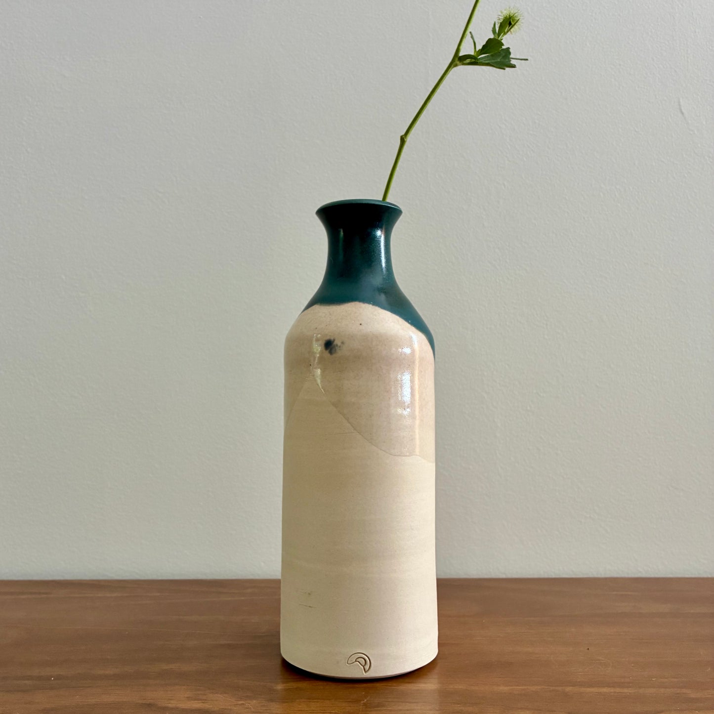 Bottle-Style Stem Vase