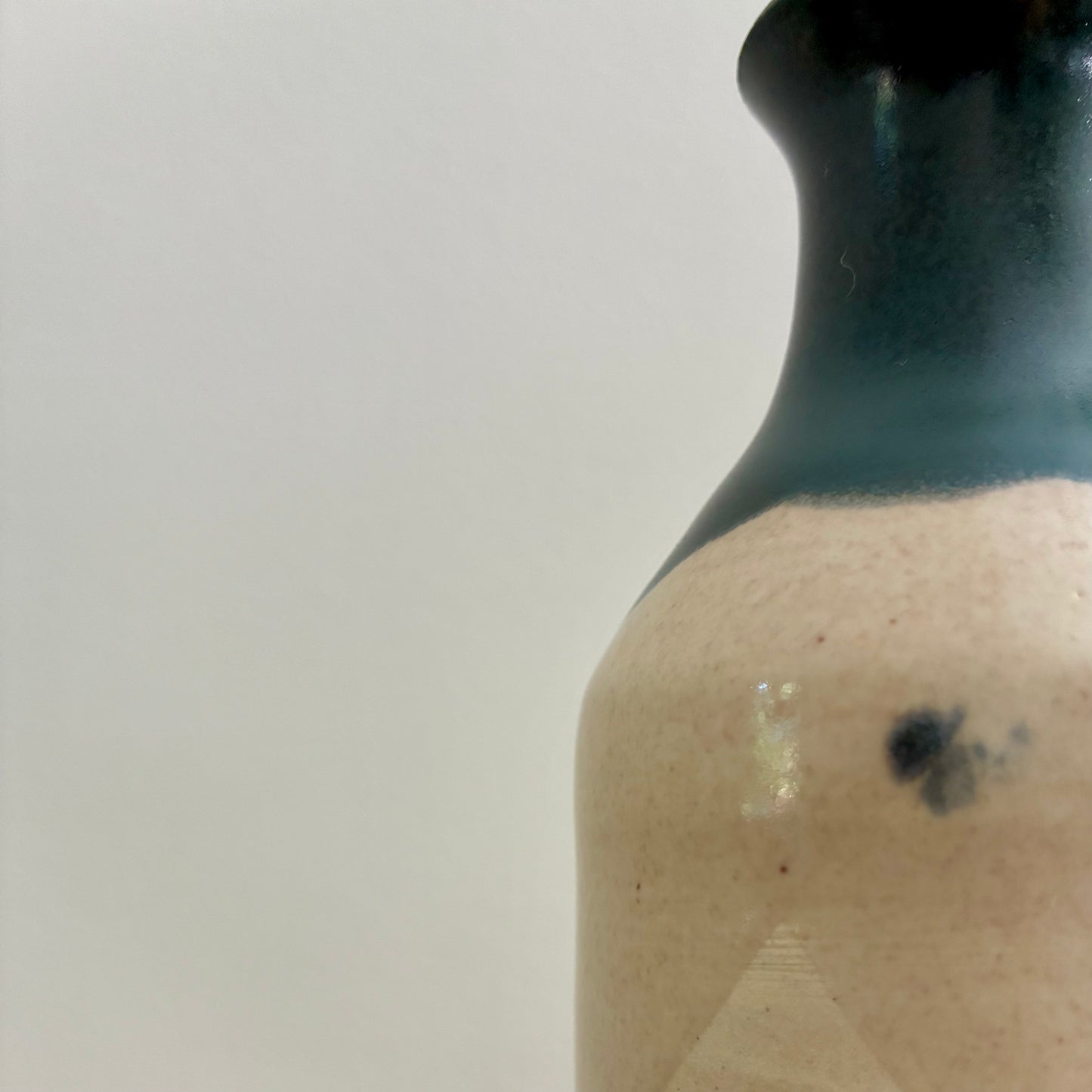 Bottle-Style Stem Vase
