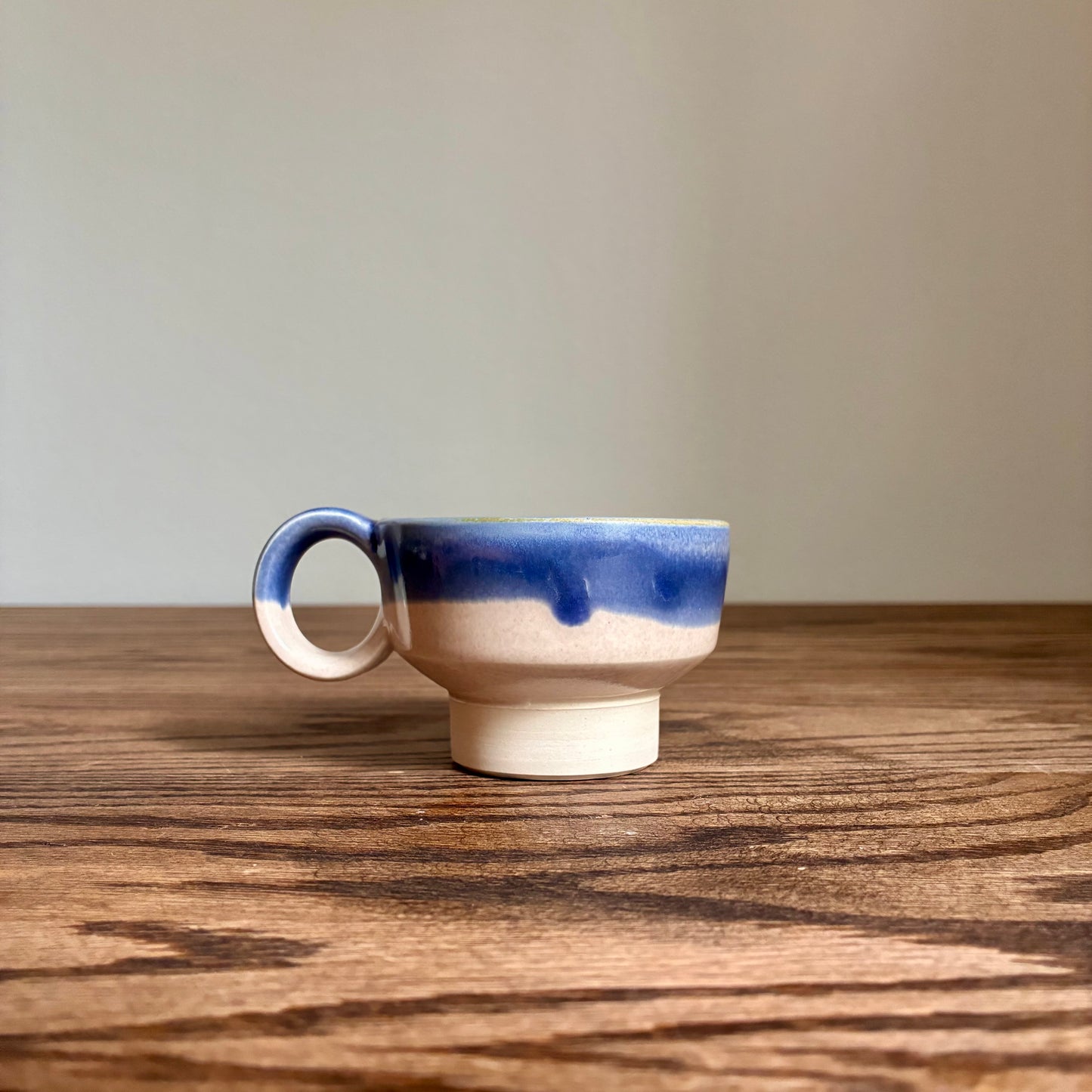 Modern Stackable Mugs