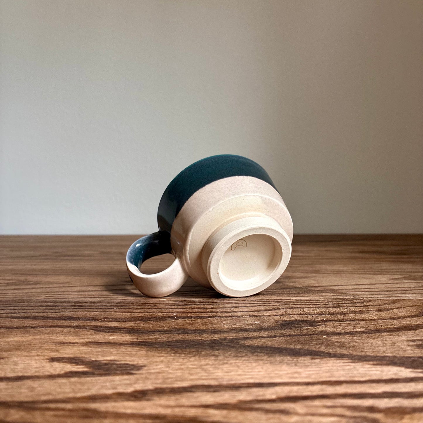 Modern Stackable Mugs