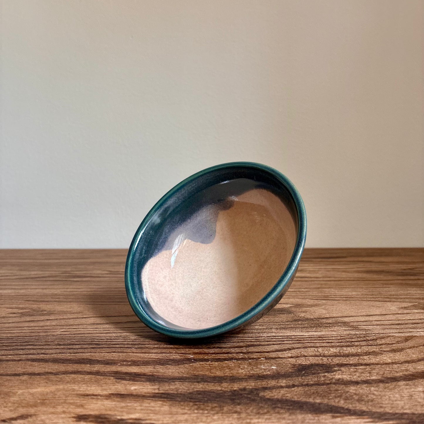 Two-Color Flared-Lip Bowls