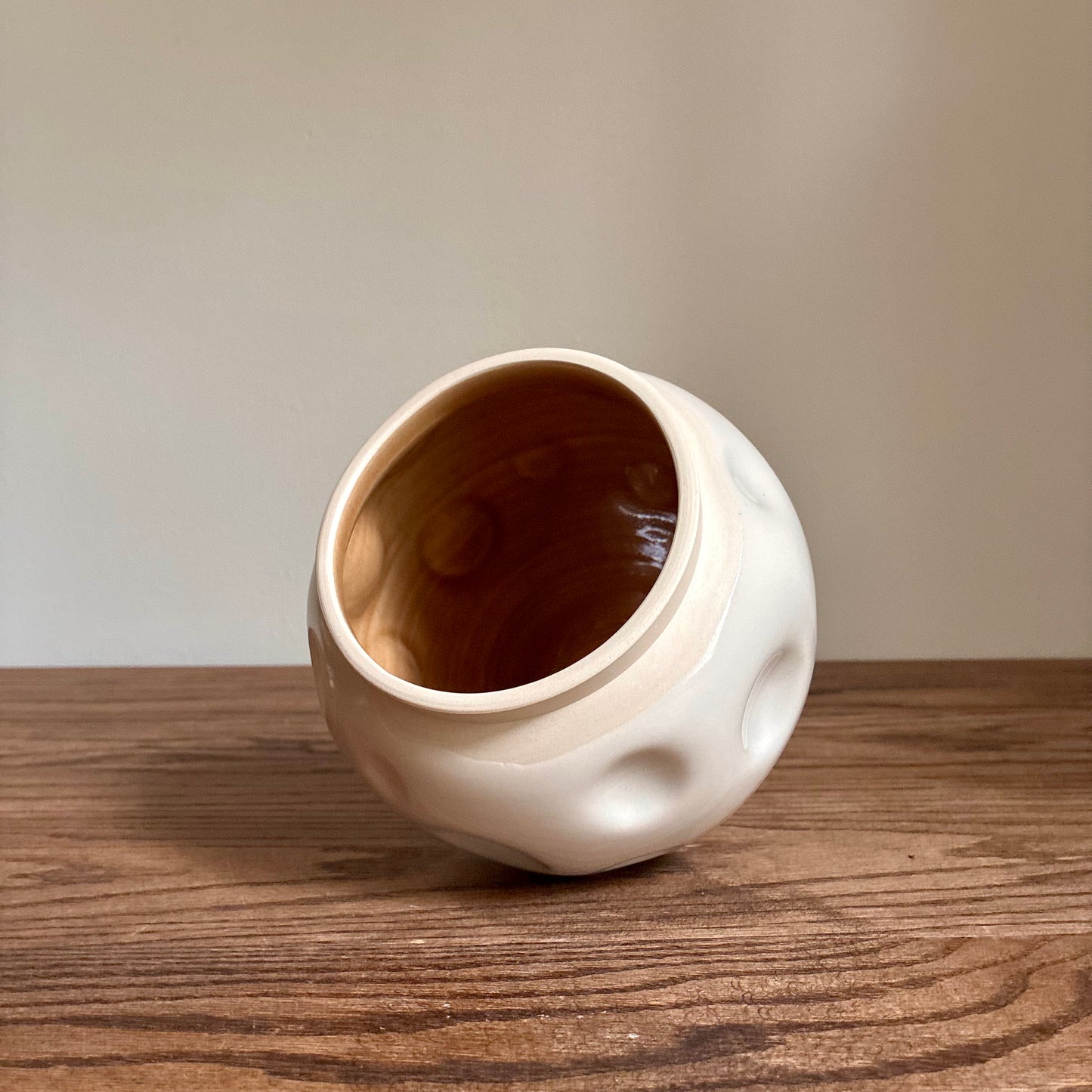 Medium Dimpled Moon Vase